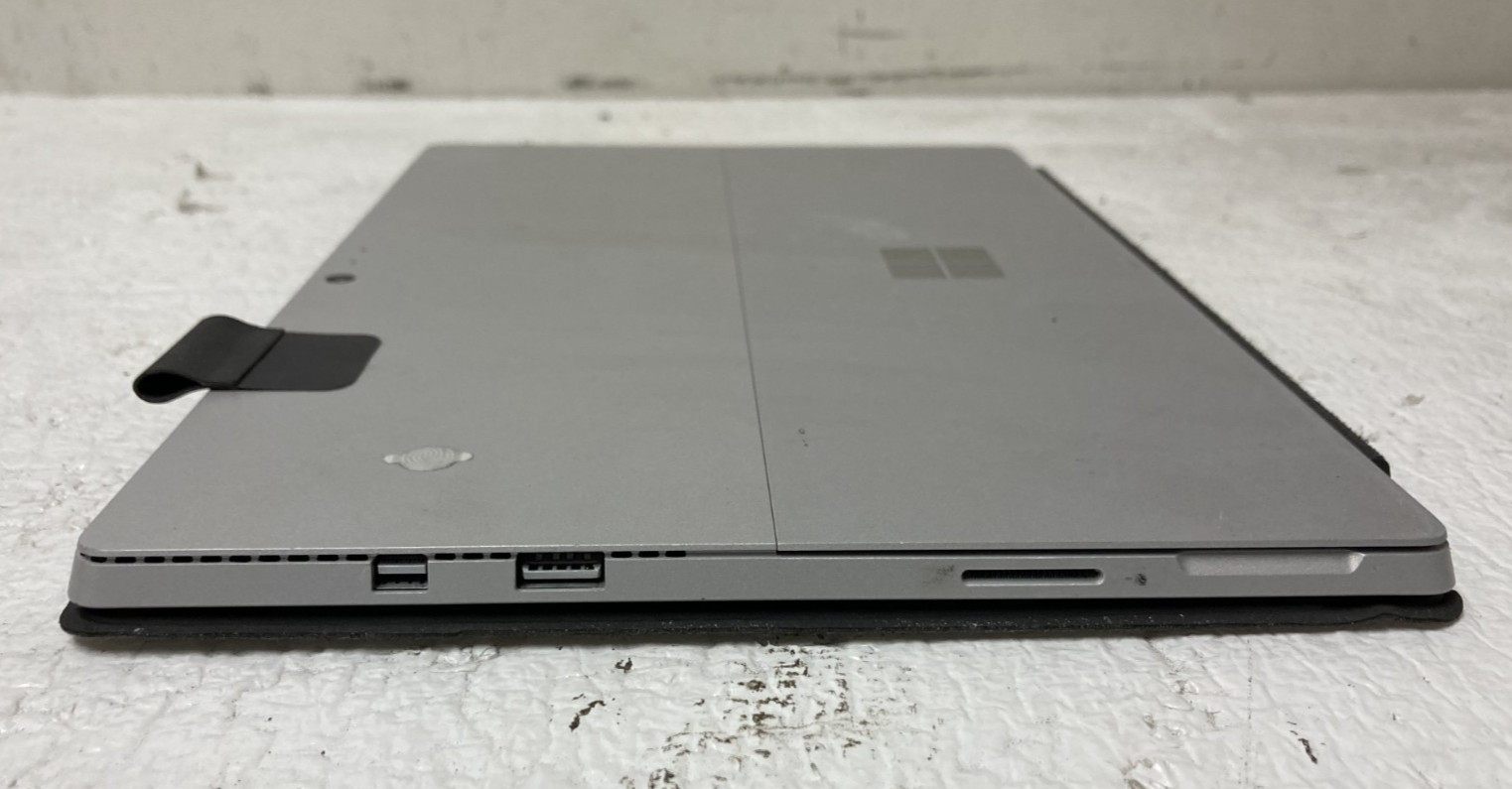 Microsoft Surface Pro 4 1724 i5-6300U @2.40GHz 4GB RAM 128GB SSD Win10Pro *READ