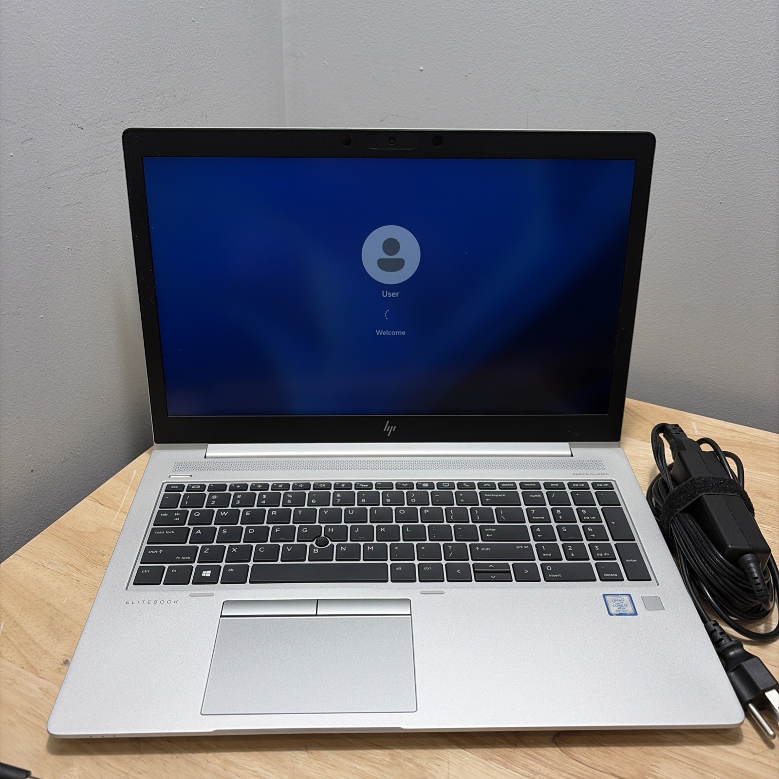 HP EliteBook 850 G6 CORE I7-8665u 1.90GHZ 8GB 256GB SSD WCAM WIFI W11 & CORD