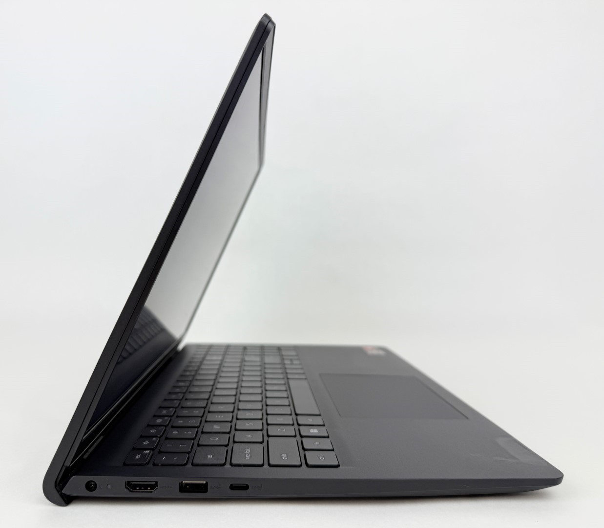 Dell Inspiron 15 3535 15.6″ FHD Touch Ryzen 7 7730U 16GB 512GB SSD W11H Scratch