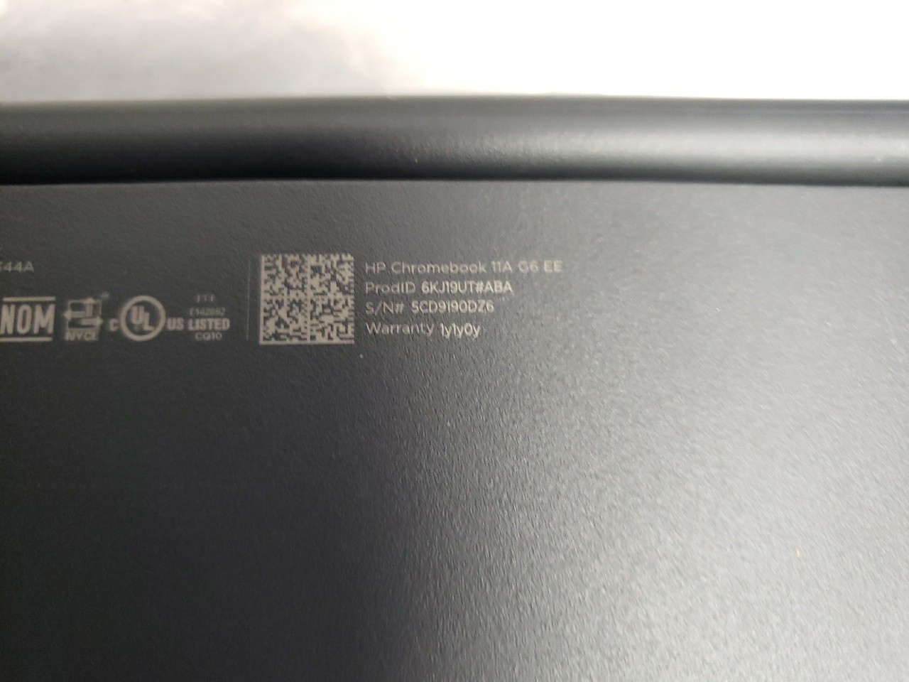 used HP 11 G6 EE 3NU57UT Chromebook complete case see pictures free ship