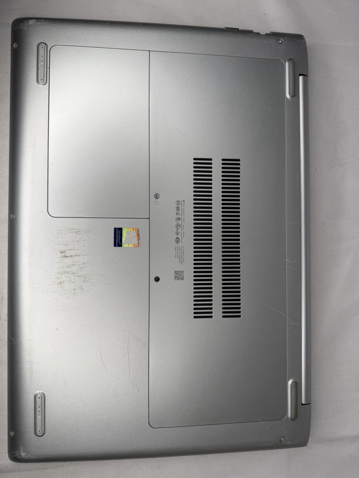 HP ProBook 450 G5 15.6” (i5-8250U, 1.6 GHz, 16GB RAM, 256GB NVMe SSD) Win11Pro