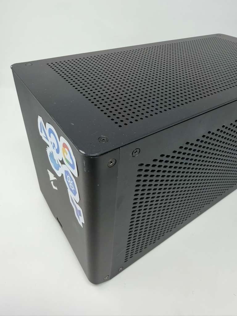 Dell XPS 17 9710 Touch | i9, 64GB RAM, 3TB NVMe + AORUS RTX 3090 eGPU Bundle