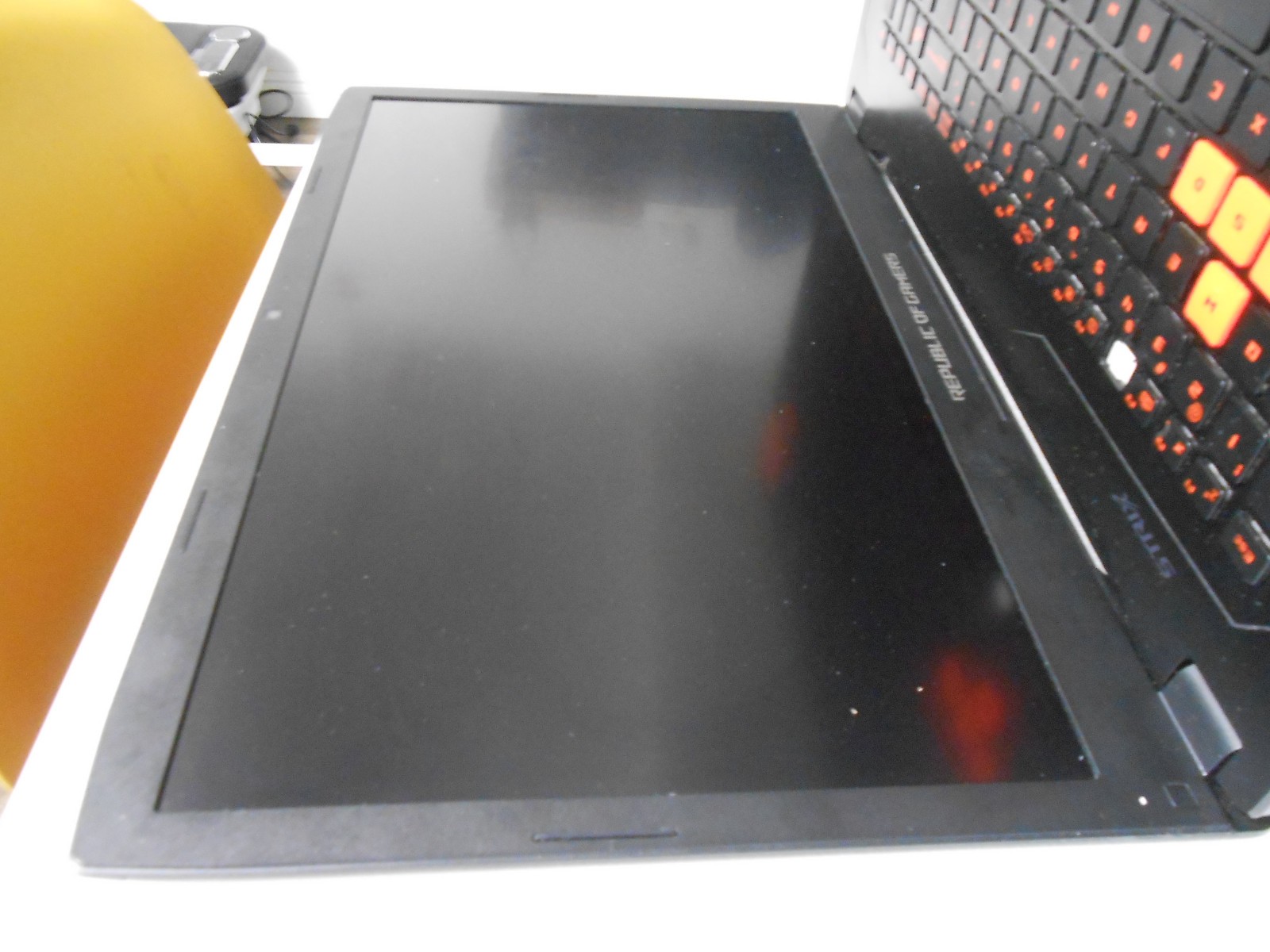 ASUS ROG Strix GL702V Gaming Laptop AS IS need repair