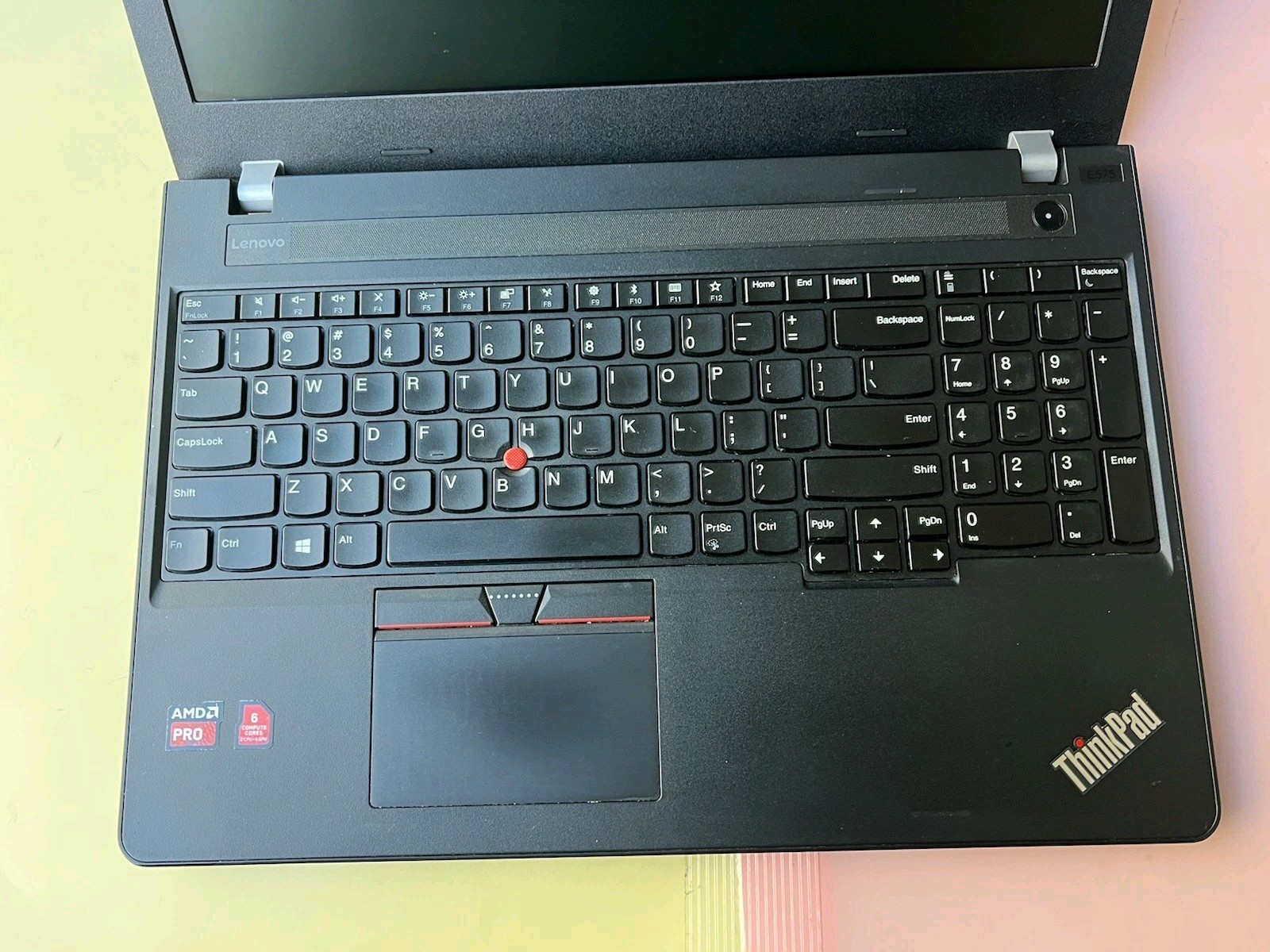 Lenovo ThinkPad E575 AMD PRO A6-9500B R5, 6 COMPUTE 1000GB HDD 8GB WEBCAM HDMI