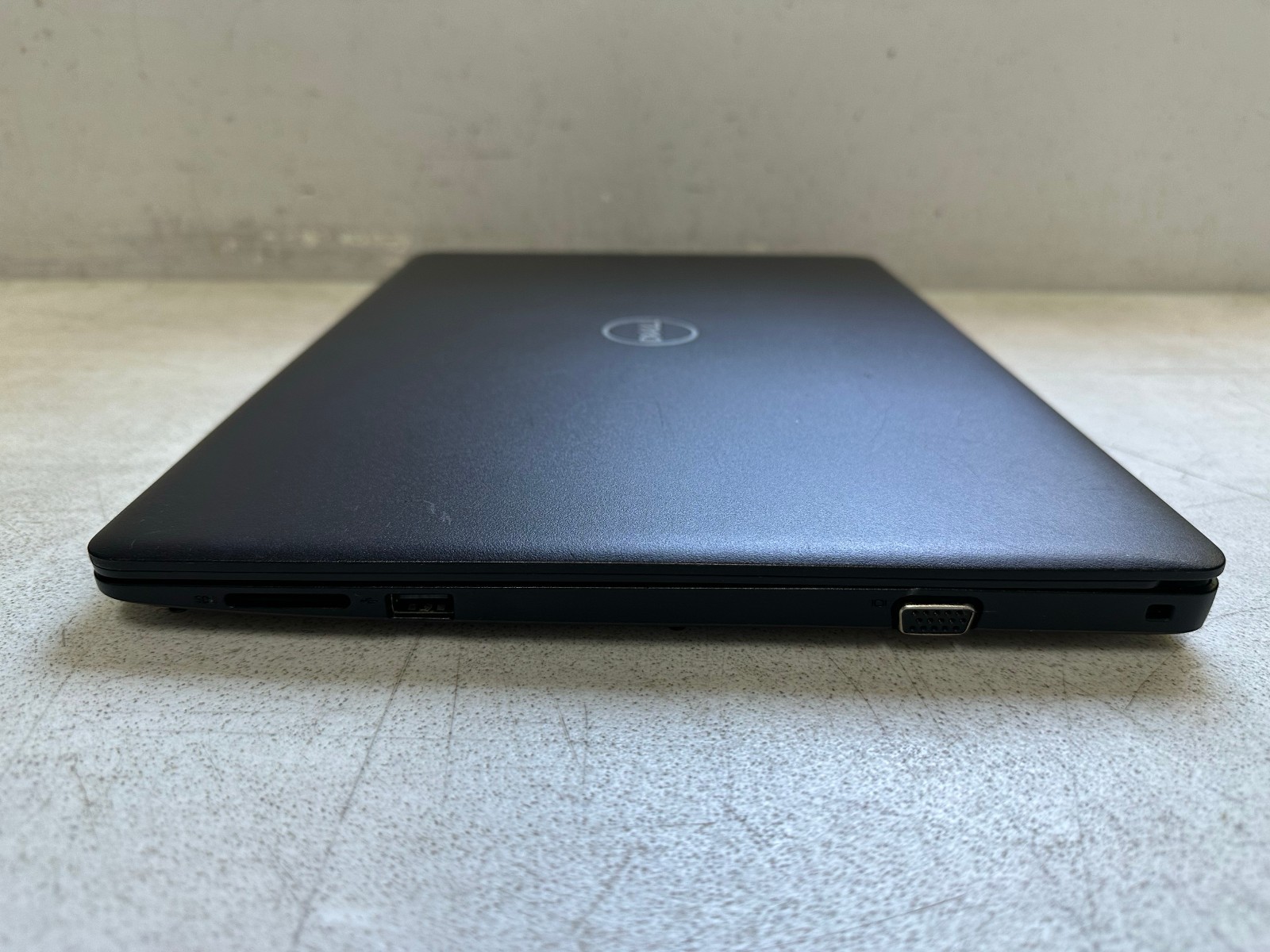 Dell Latitude 3490 14″ FHD (i7-8550U @1.80, 8GB RAM, Boot To Bio) NO HD/ADAPTER