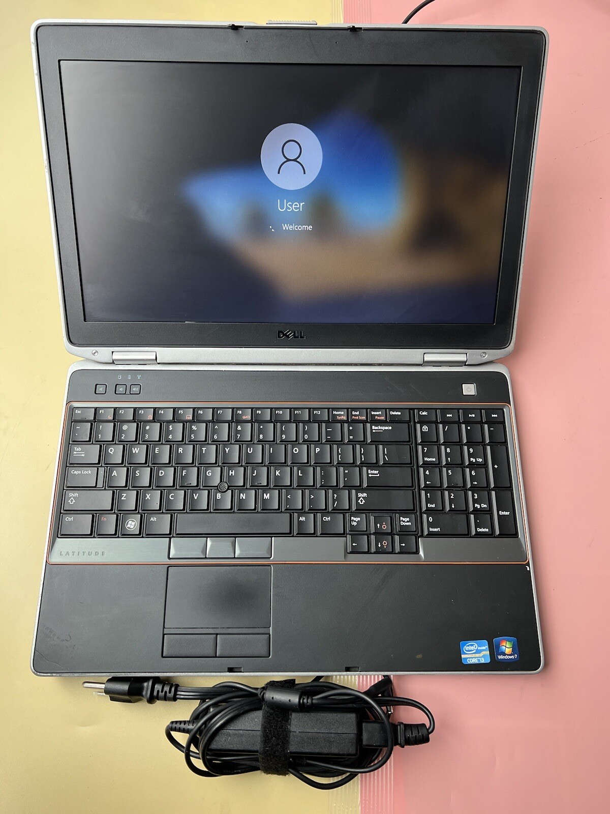 Dell Latitude E6520 15.6″ Core i3-2330M 2.20GHz 4GB RAM 320GB BLUETOOTH BACKLIT