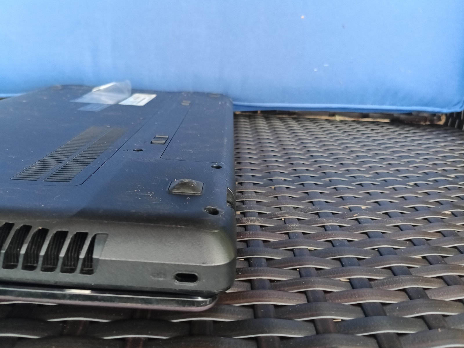 Lenovo Ideapad Z580 15″ Laptop With Charger! Fully Functional