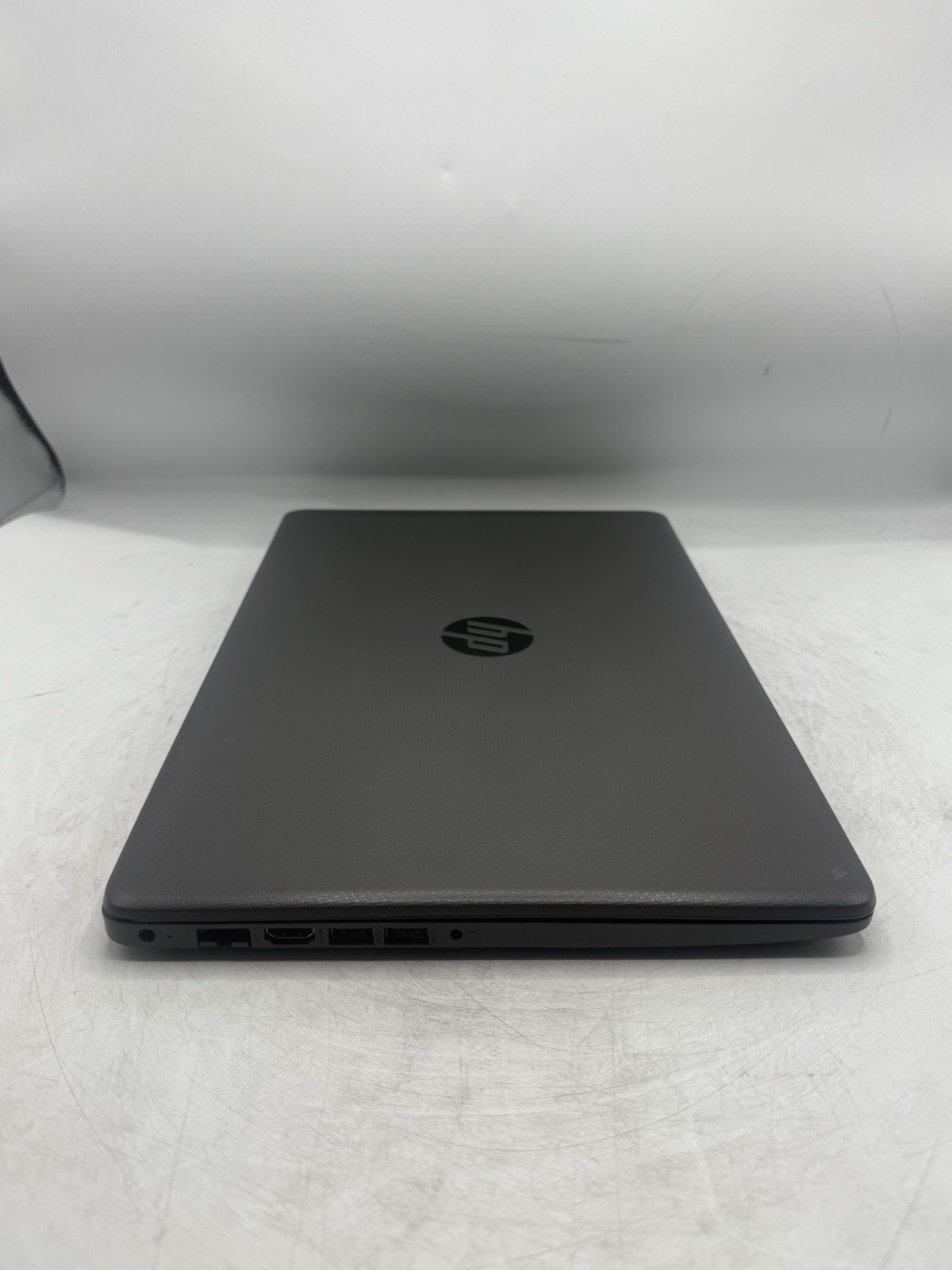HP 255 G7 15.6” Laptop AMD A6-9225 8GB RAM 256GB SSD Win10P