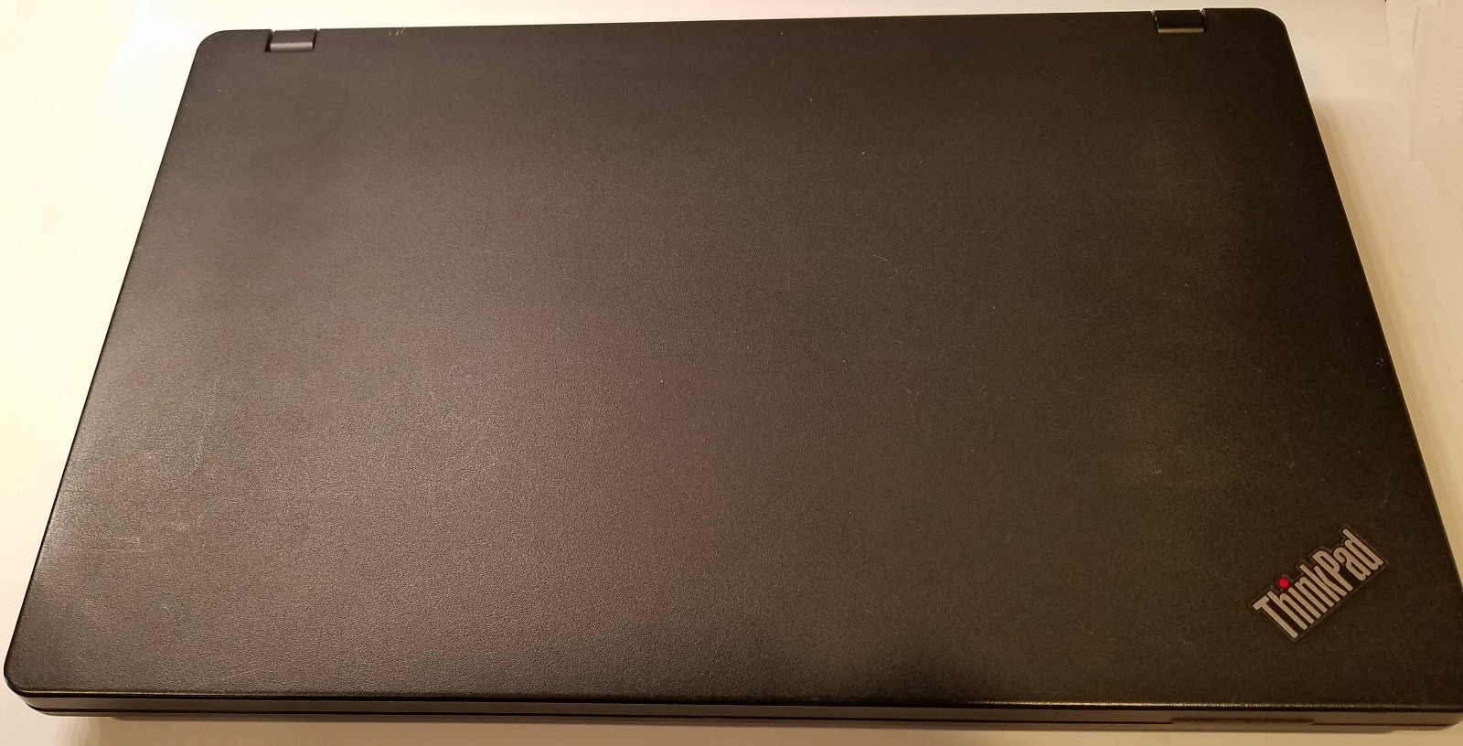 LENOVO THINKPAD EDGE 15.6″ LCD CORE i3@ 2.53GHz 1 TERABYTE HDD 8 GB RAM WiFi CAM
