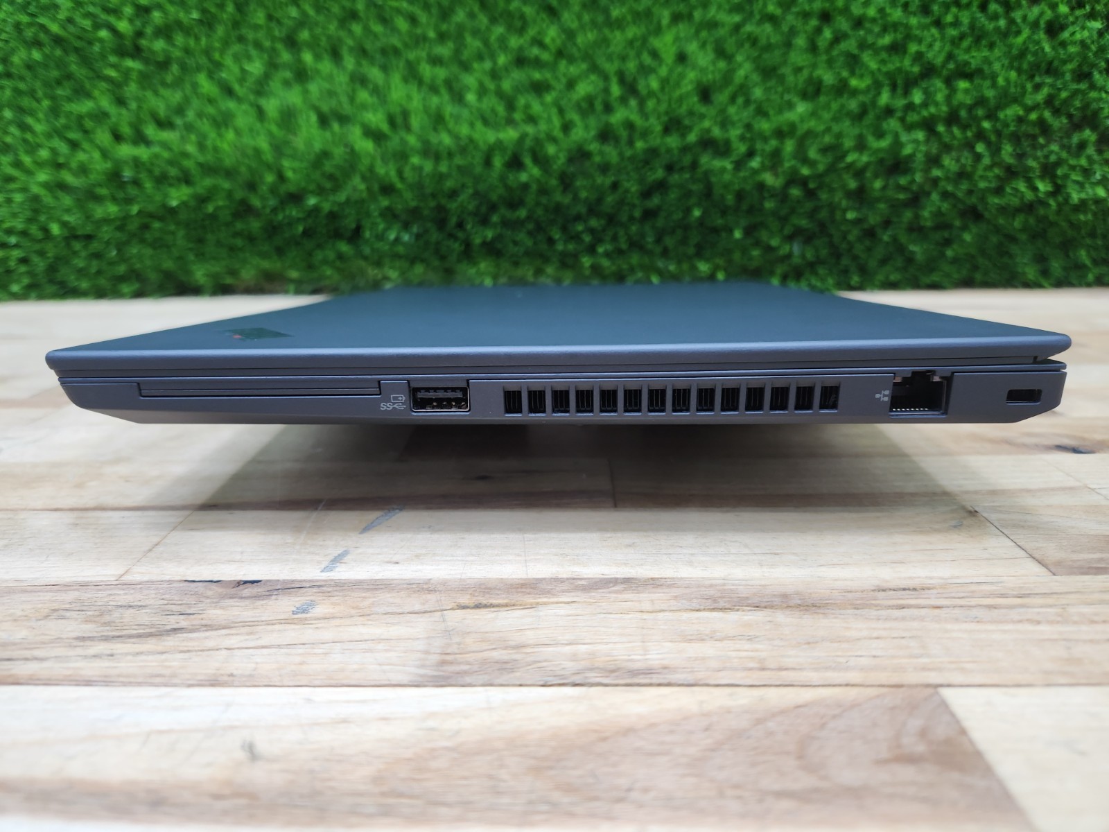Lenovo ThinkPad P14s Gen 2 14 FHD i7-1165G7 32GB 512GB Nvi. T500 EXCELLENT BATT~