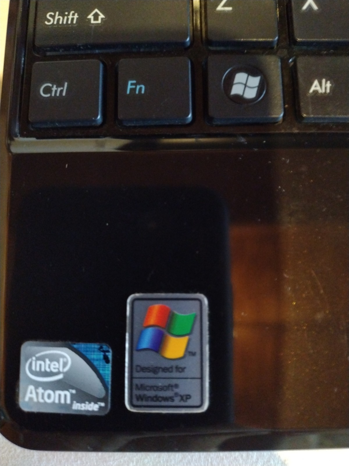ASUS Eee pc 100HE Intel Atom-N280 @1.66GHz 1GB No HDD/OS *Parts/Repair* w/AC
