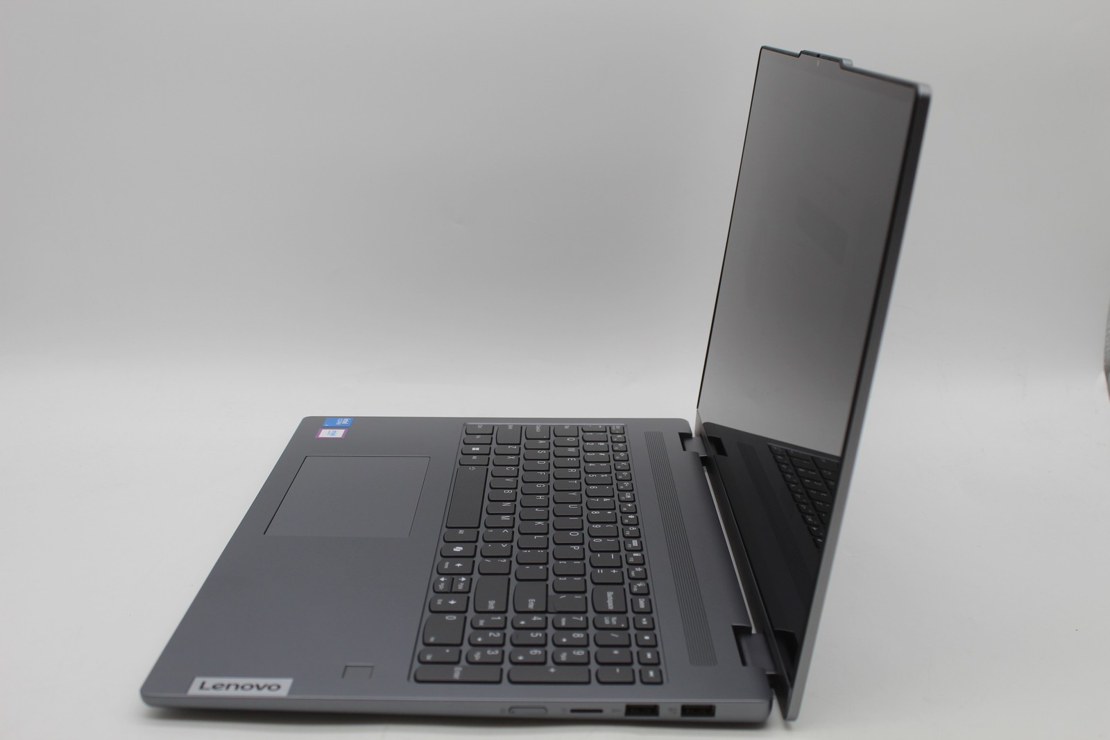 Lenovo IdeaPad 5 16″ Touch Intel Core 5 120U 1.4GHz 16GB 512GB SSD PC1744672