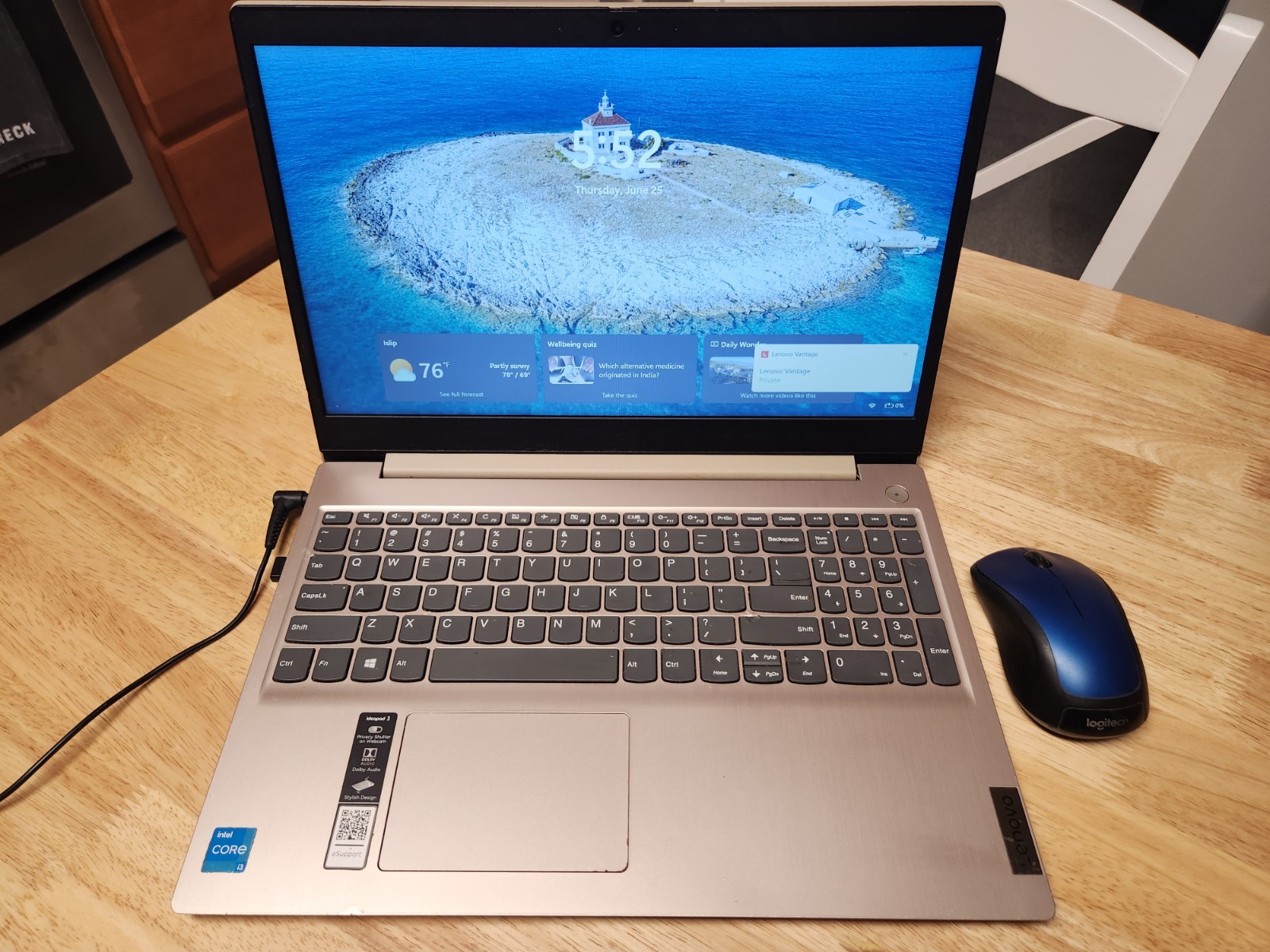 LENOVA IdeaPad 3 151TL05 15.6″ Laptop (11th Gen Intel – Core i3)