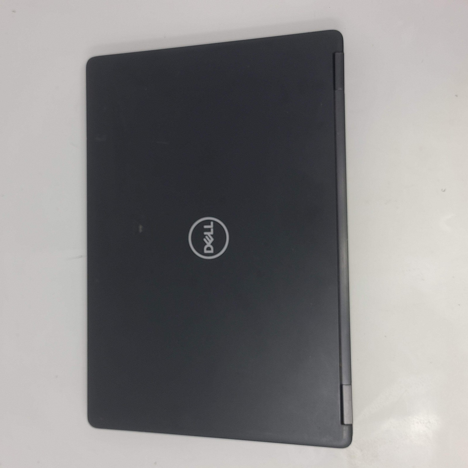 Broken Dell Latitude 5490 14″ i5-8250U 1.6GHz 8GB RAM 256GB SSD /Bright Spot