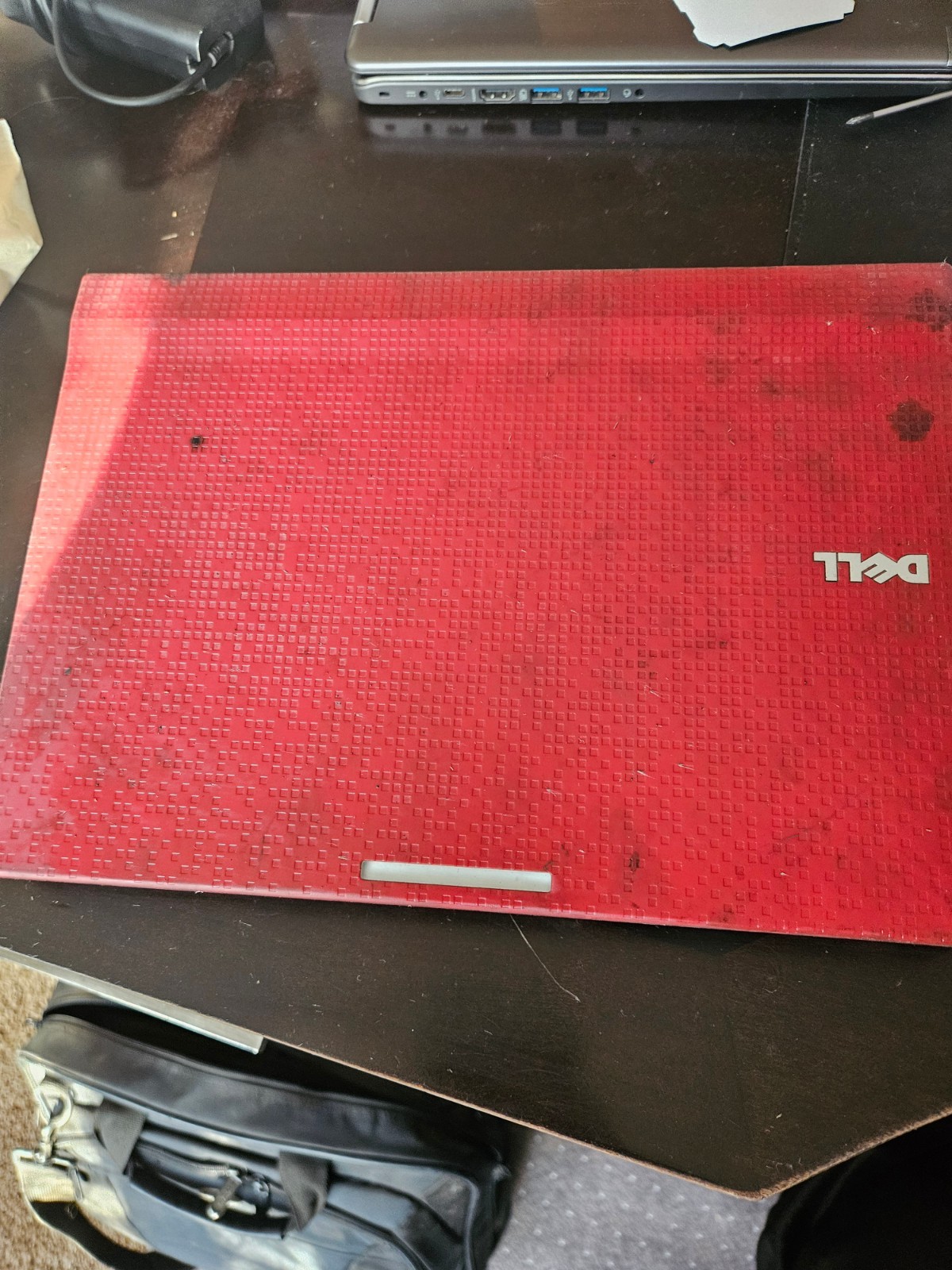 Dell Notebook – 2100 , 80 GB HDD ,2 GB Ram
