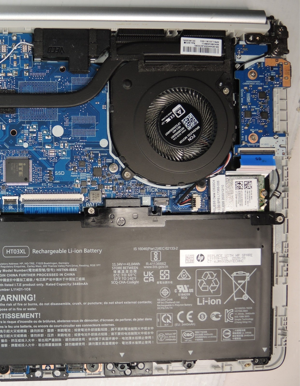 HP Laptop 14-dk1025wm (DEAD, NO POWER, LIQUID DAMAGE, PARTS ONLY, NON-FUCTIONAL)