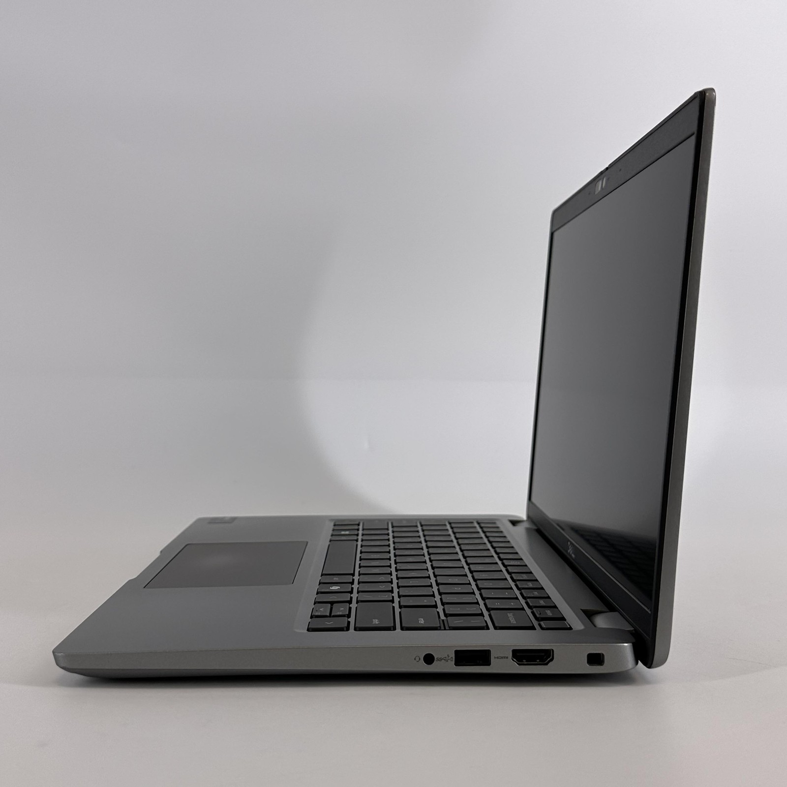 Dell Latitude 5450 14 Gray FHD TOUCH 1.7 GHz Ultra 7 165U 32GB 512GB SSD Good