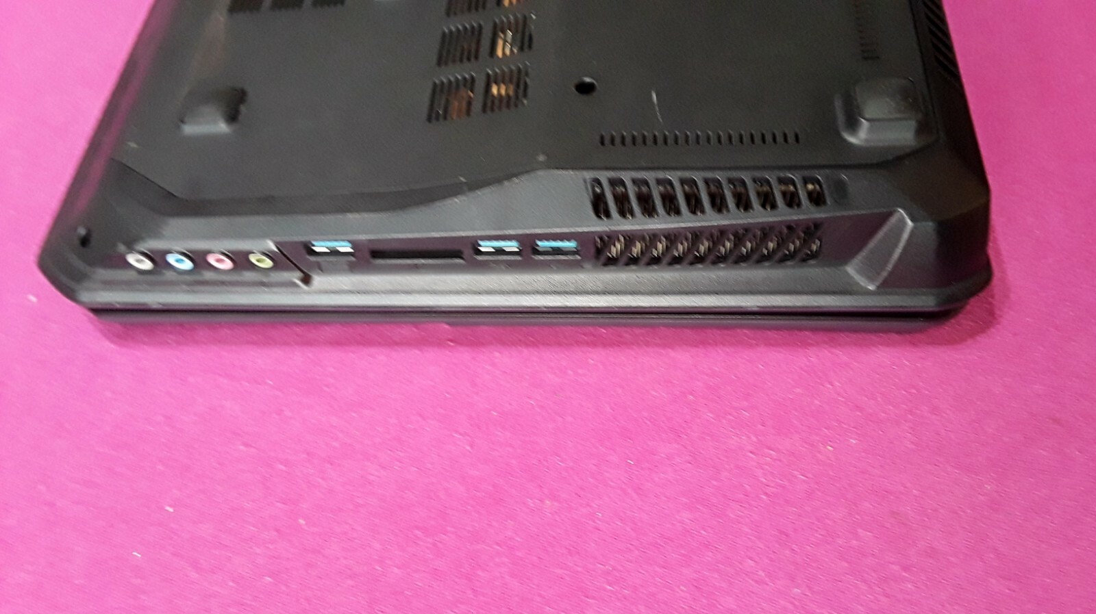 MSI GT70 Cyberpowerpc Fangbook laptop I7-4810mq 2.8-3.8Ghz 12GB 512GB “P5000”