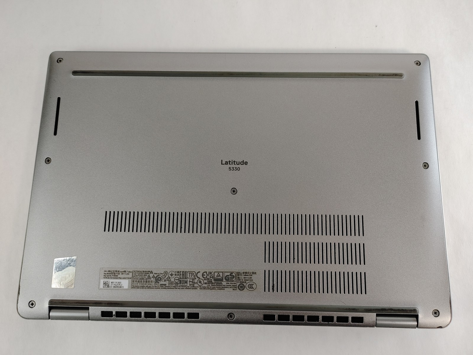 Dell Latitude 5330 Core i7-1265U 1.80 GHz 16 GB DDR4 256 GB NVMe Windows 11 Pro