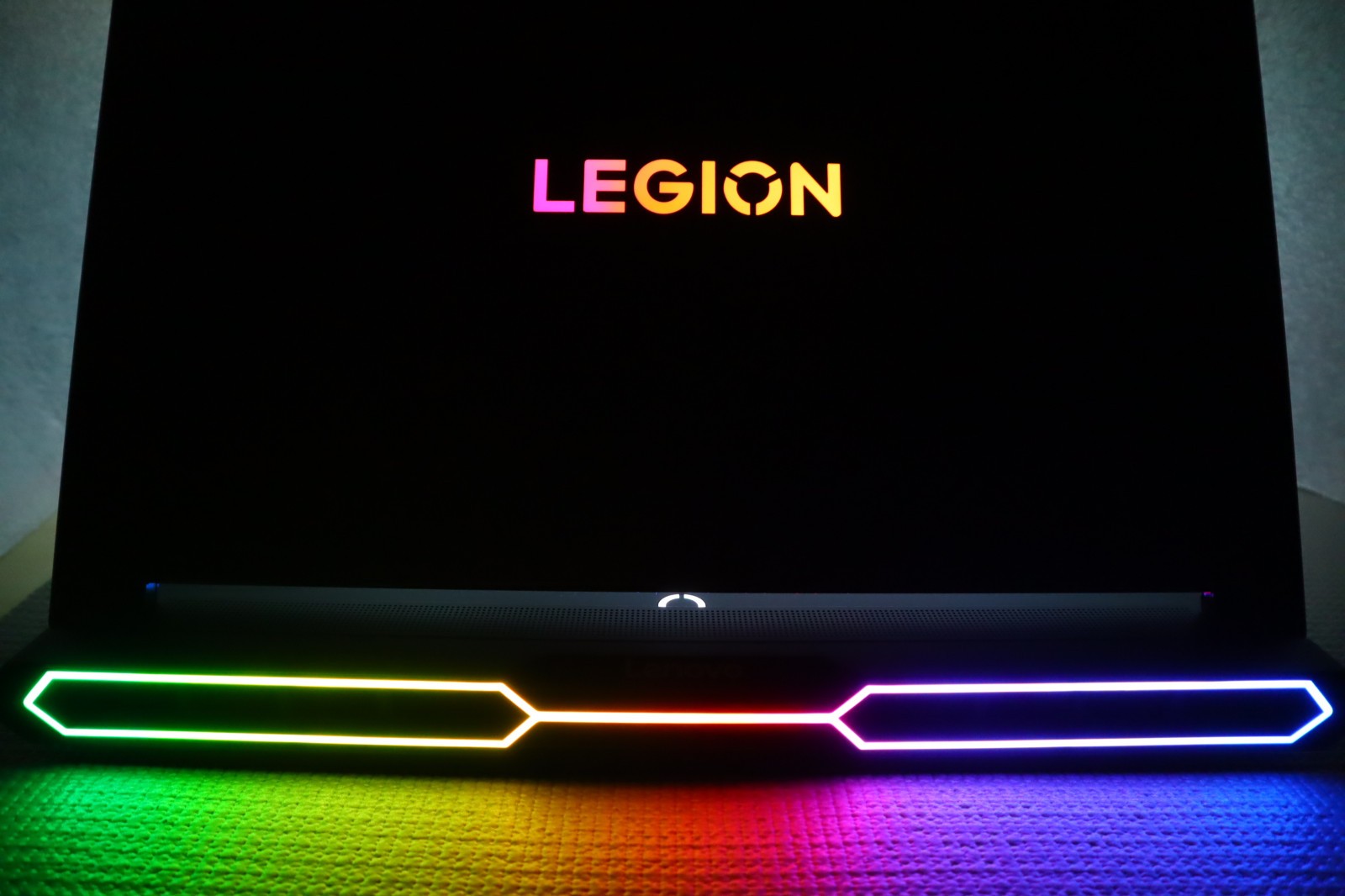 LENOVO LEGION PRO 7 RTX 5070Ti U9-275HX 64GB 8TB OLED WQXGA GAMING AI US ENGLISH