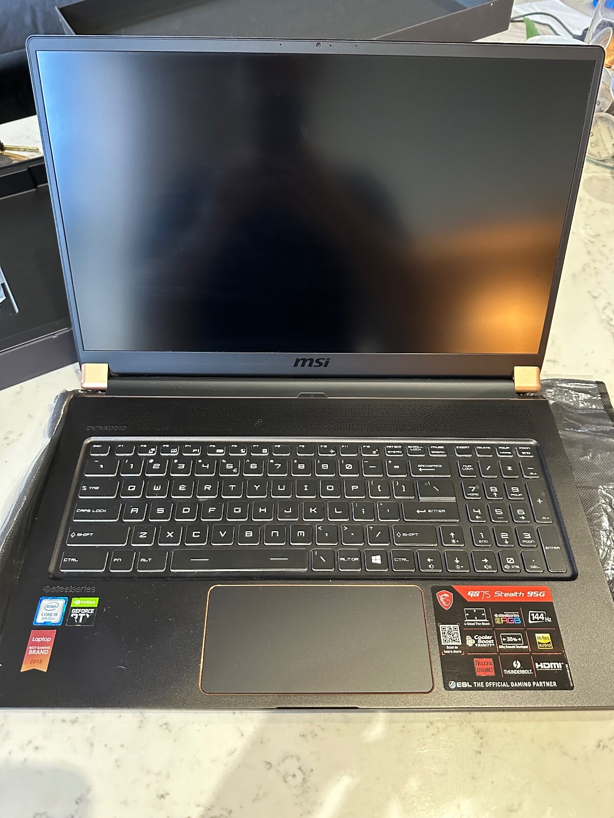 MSI GS75 Stealth-479 17.3″ Gaming Notebook – Intel i9 2.3Ghz – 32gb – 2080 Max-Q