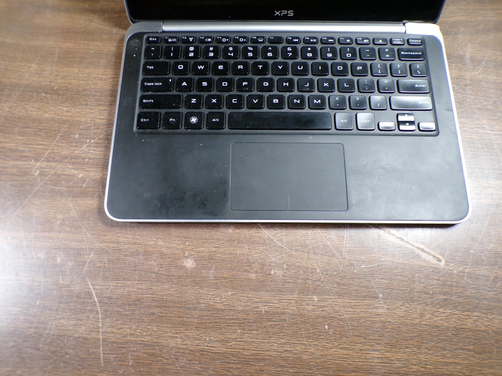 DELL XPS L321X INTEL CORE 15-2467M 1.60GHZ 4GB RAM **NO HD/ NO CADDIE/ NO OS