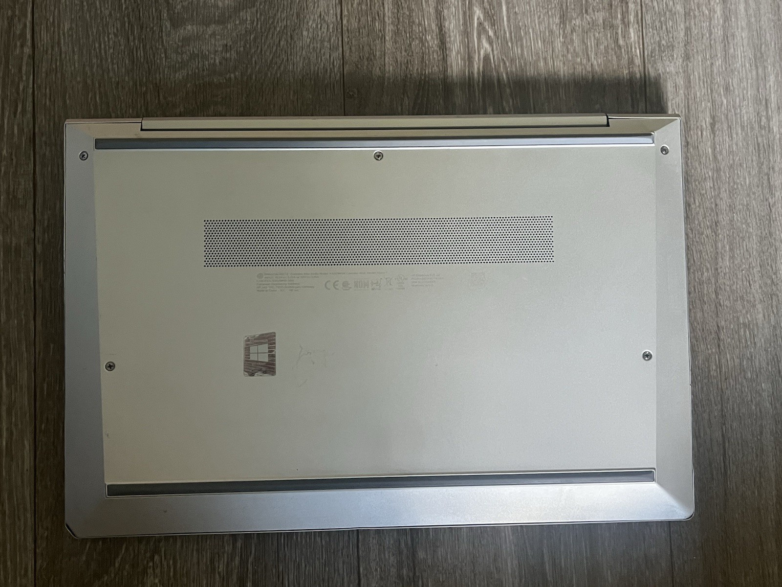 HP Elitebook 840 G8 i7-11651G7 2.8GHz 16 GB RAM 512 GB 360W8UT GRADE B READ