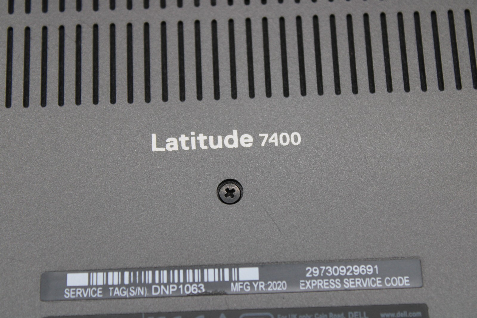 Dell Latitude 7400 – W11 Pro, 16GB RAM, 256GB SSD, Intel i7-8665U, Bad Speakers