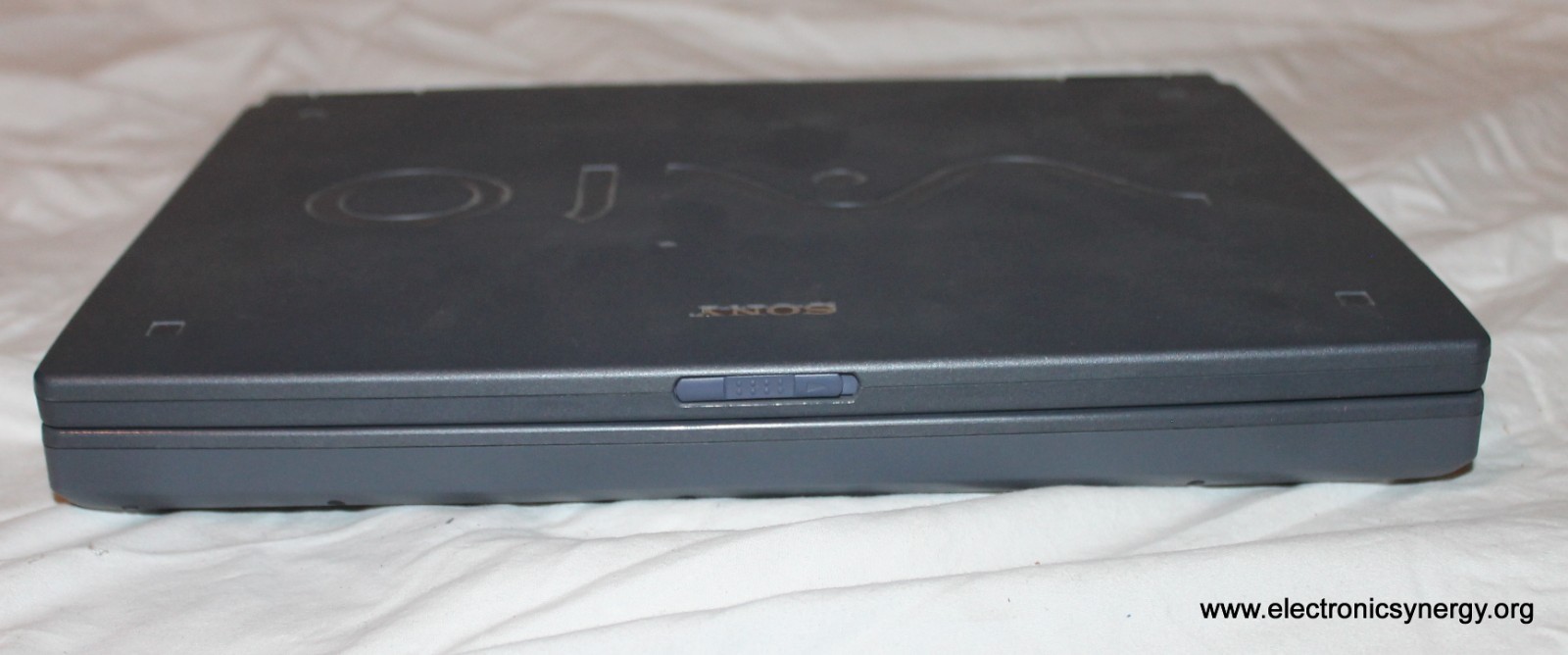 Sony VAIO PCG-F650K Laptop Pentium III 600MHz 256MB RAM 80GB HDD Windows 2000