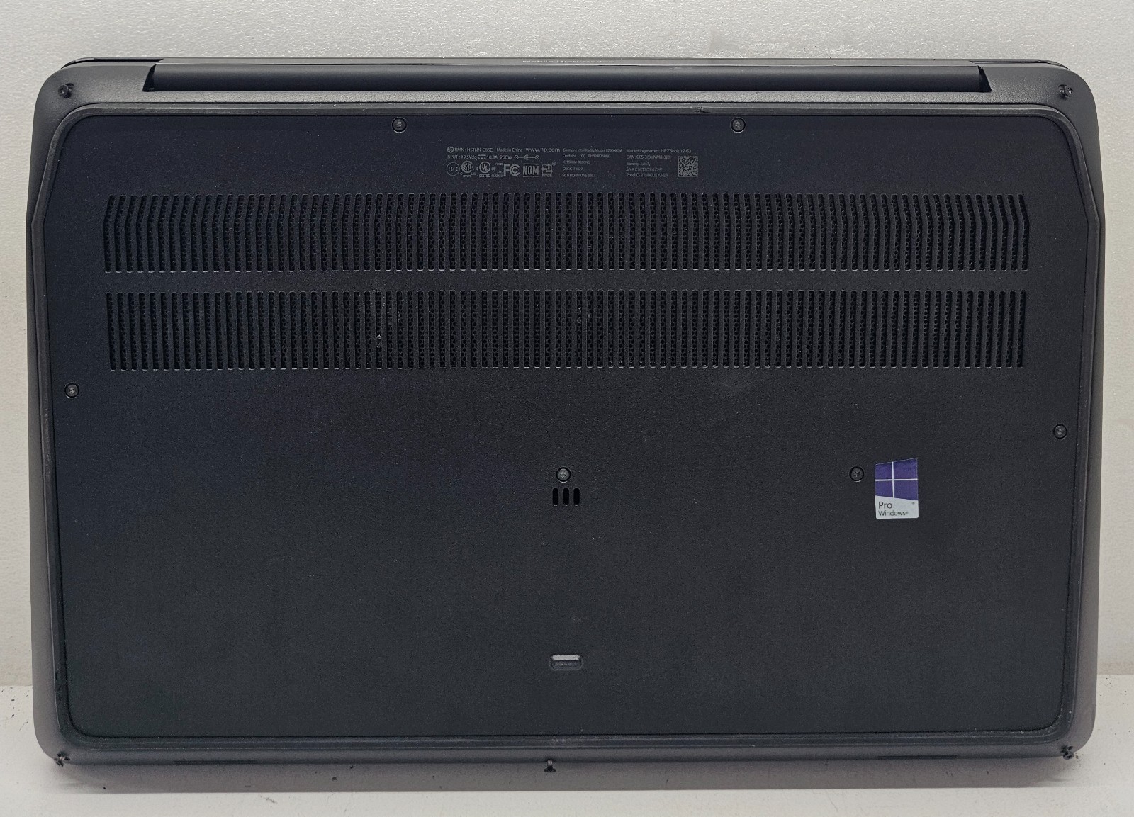 HP ZBook 17 G3 17.3″ Laptop Intel Core i7-6700HQ 8GB Ram NO HD/OS (FL)