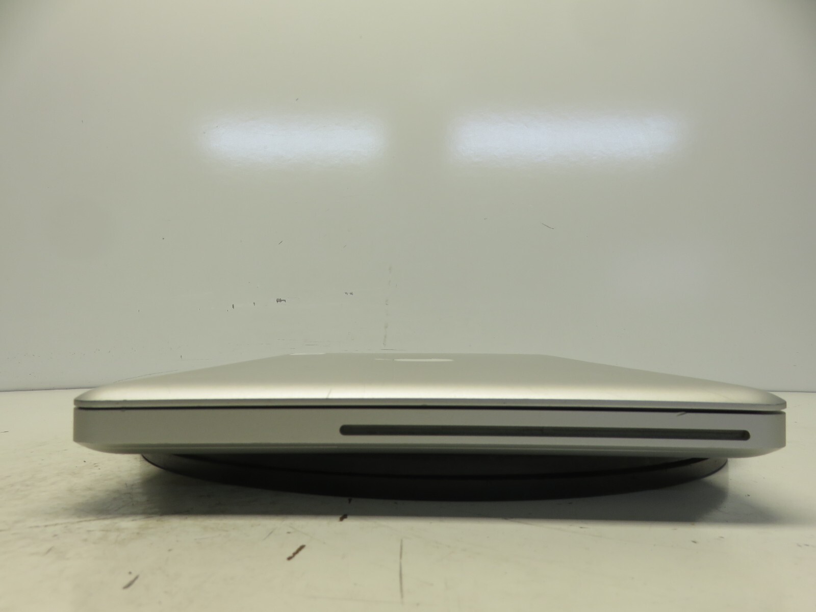 Apple MacBook Pro A1278 Intel Core 2 Duo 2.4GHz 2 GB NO HDD No Batt Nvidia 9400M