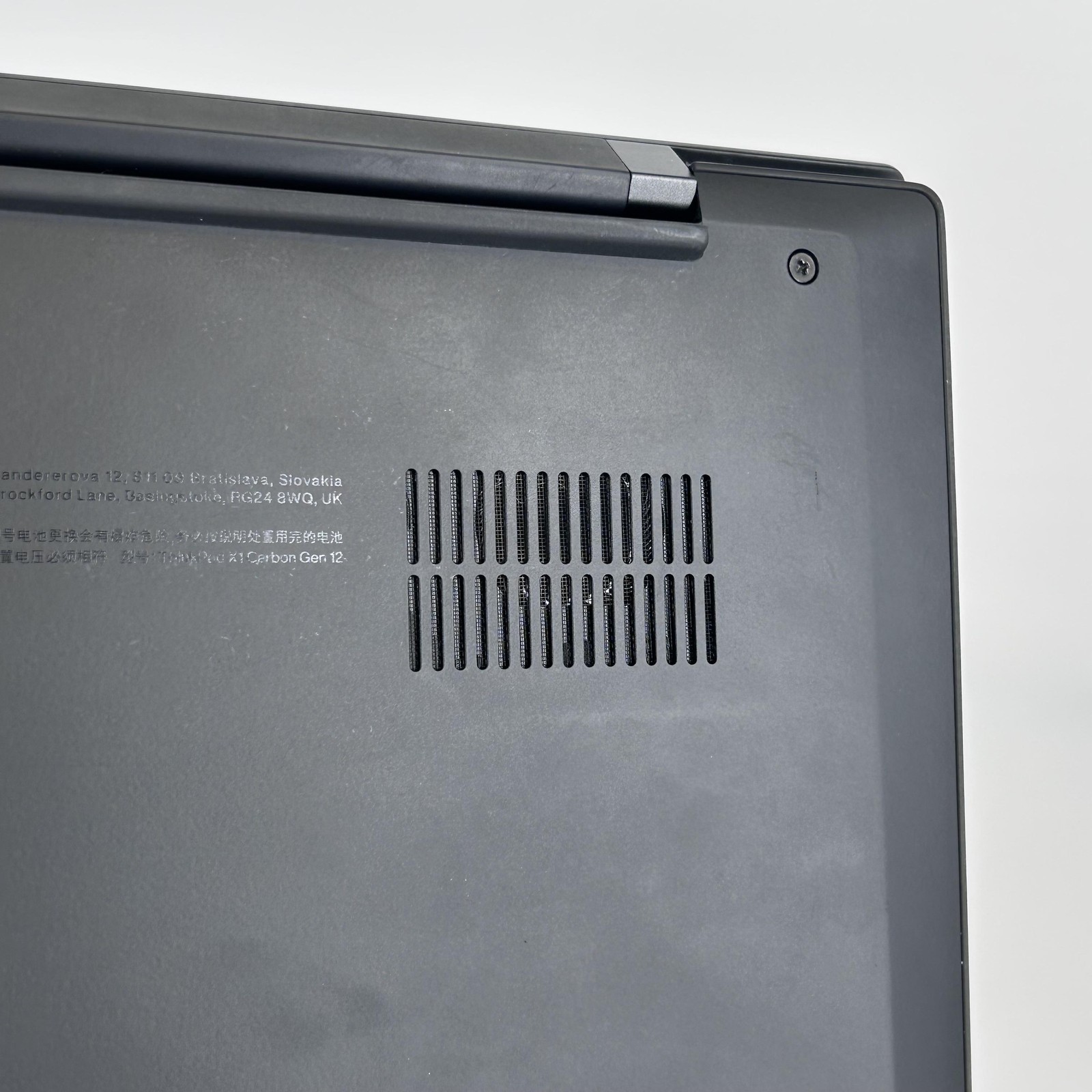 Lenovo ThinkPad X1 Carbon Gen 12 14 QHD+ TOUCH 1.7 GHz Ultra 7 165U 64GB 2TB SSD