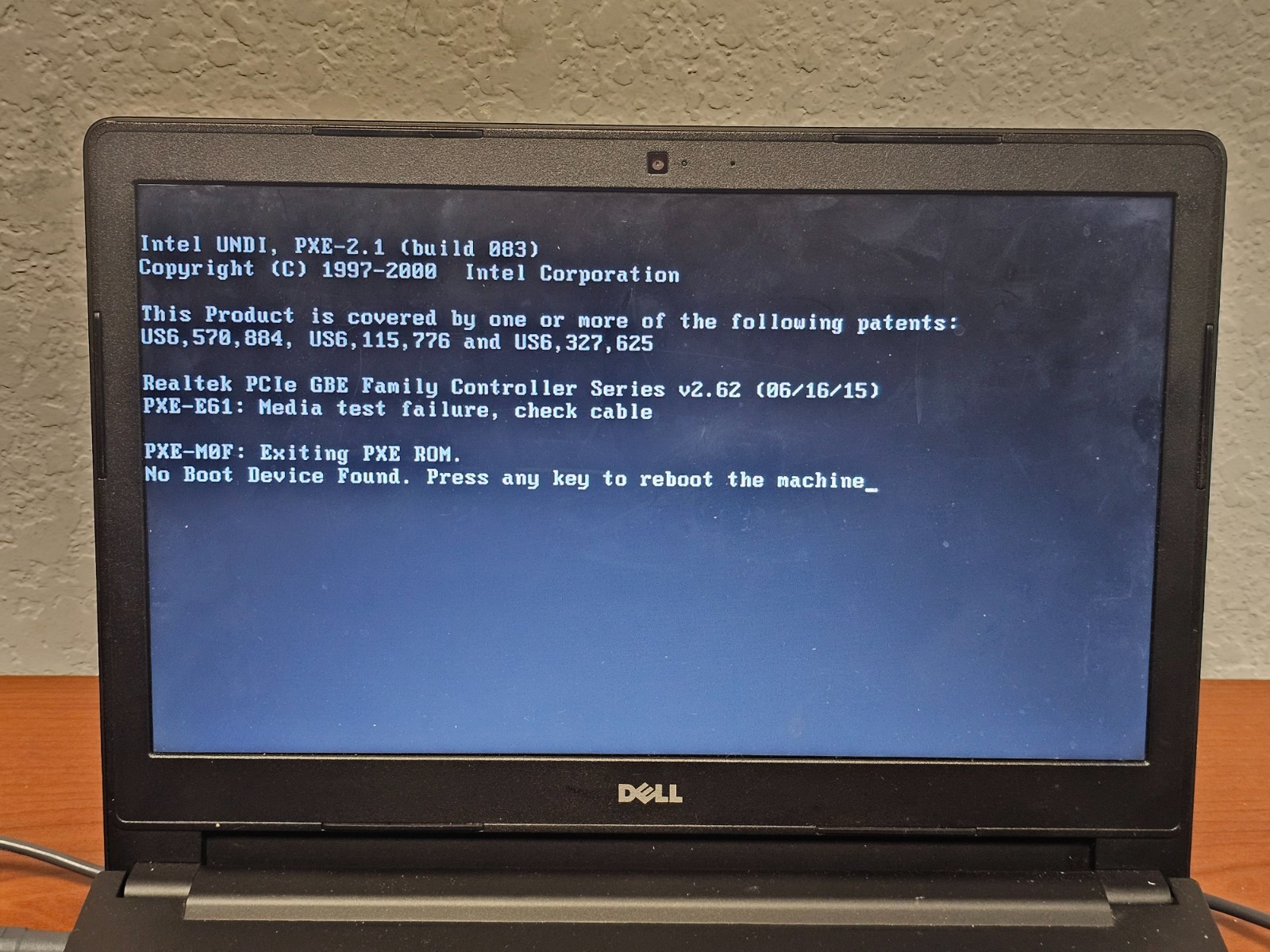 DELL Latitude 3470 Laptop (14″, i3-6100U, 8 GB/No HDD, No OS) – READ!