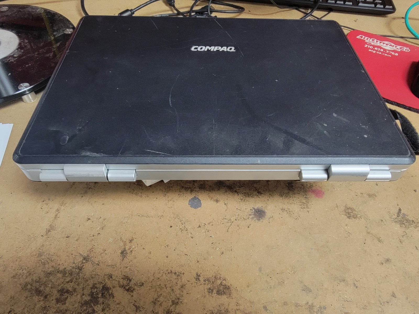 Compaq Presario V5000 – 15.4″ AMD SEMPRON 256MB Laptop – Sold for parts