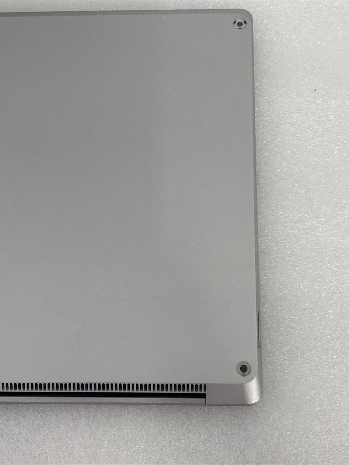 Microsoft Surface Laptop 3 (1872) 15″ 128GB, Intel i5 10th, 8GB – Platinum