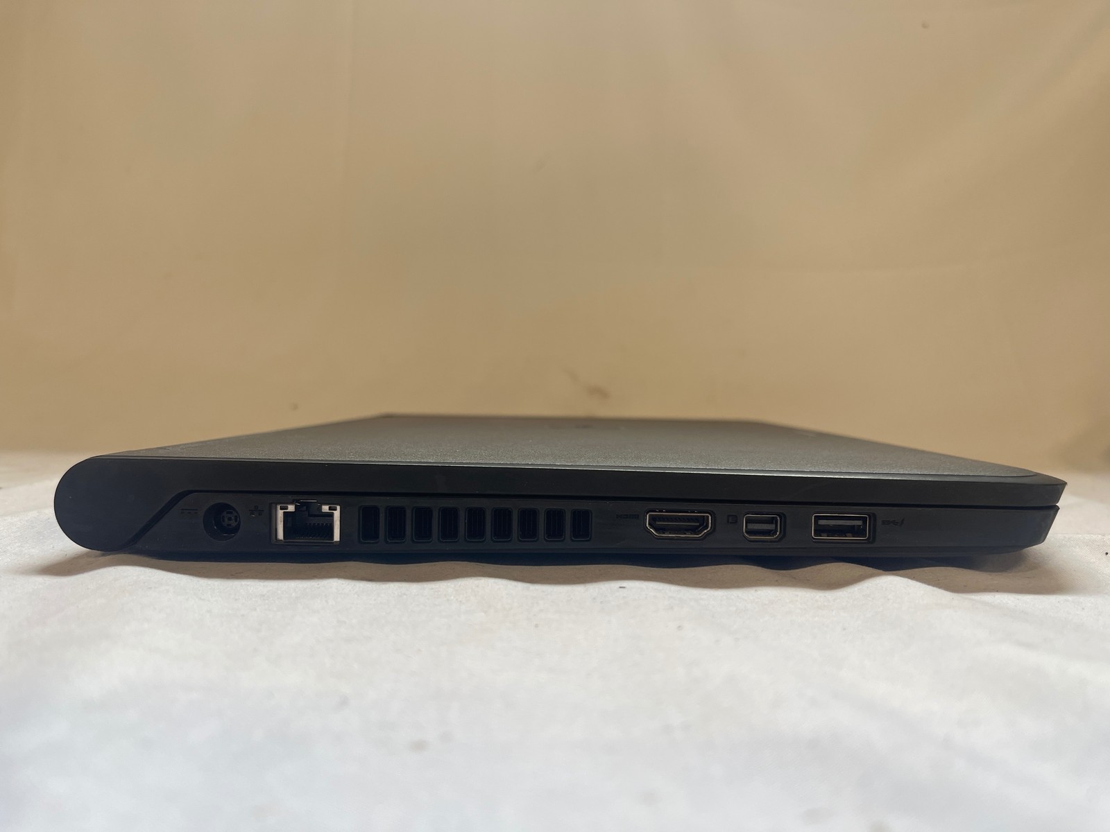 Dell Latitude 3340 i3-4030U 1.9GHz 4GB 128GB SSD 13.3″