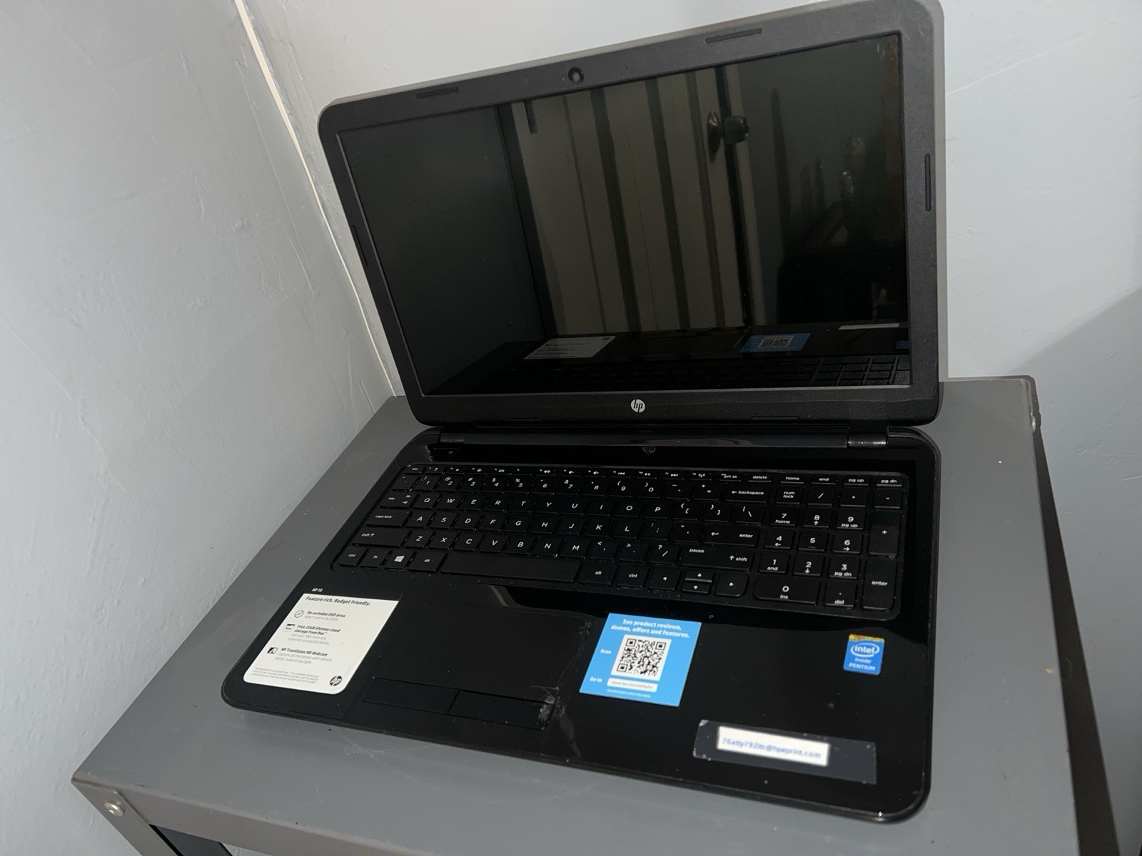 HP 15 Notebook Laptop Intel Pentium Black DVD Drive TrueVision HD Webcam