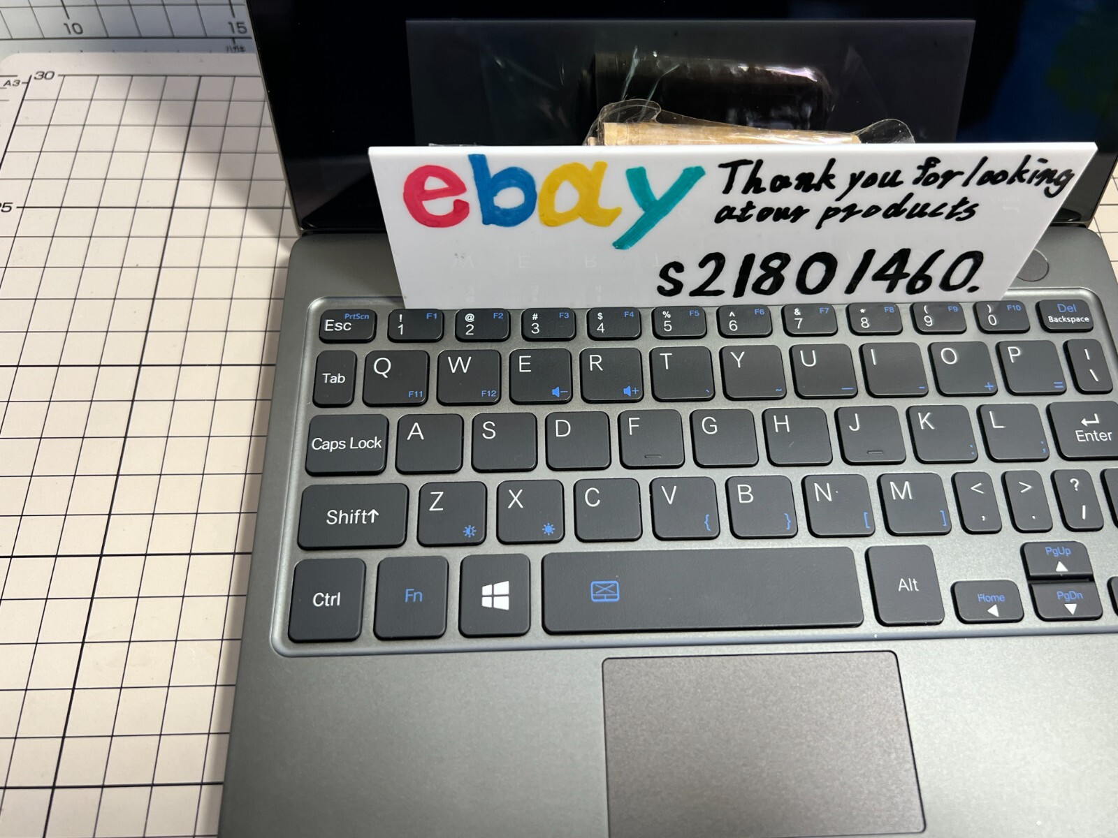 GPD P2 MAX Windows10 Core m3-8100Y Memory 16GB SSD 512GB Near Mint