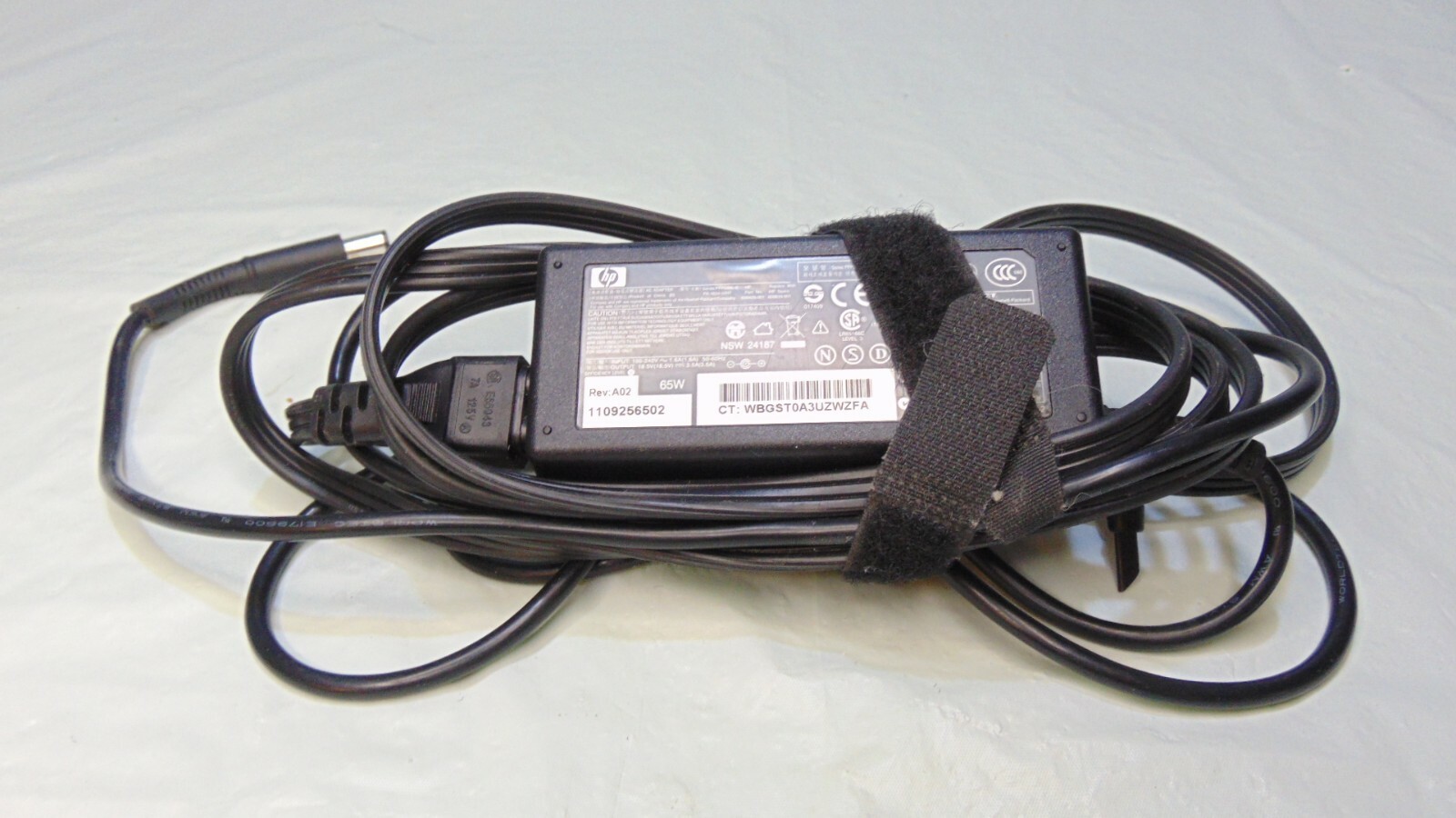 HP Pavilion dv6 Laptop Computer (Pass Protected) Model dv6-3259wm AMD Processor