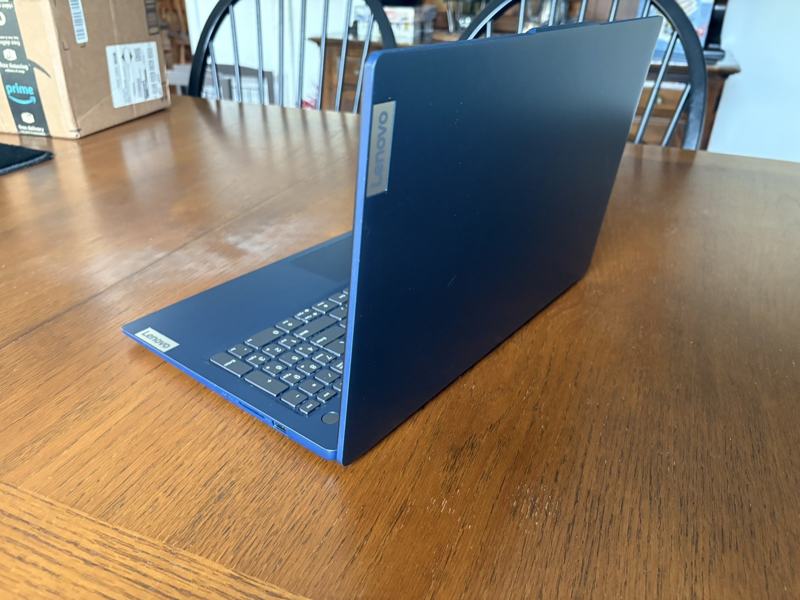 Lenovo Ideapad Slim 3 Blue Laptop Intel i5 8GB RAM 13.3″ SSD Windows 11