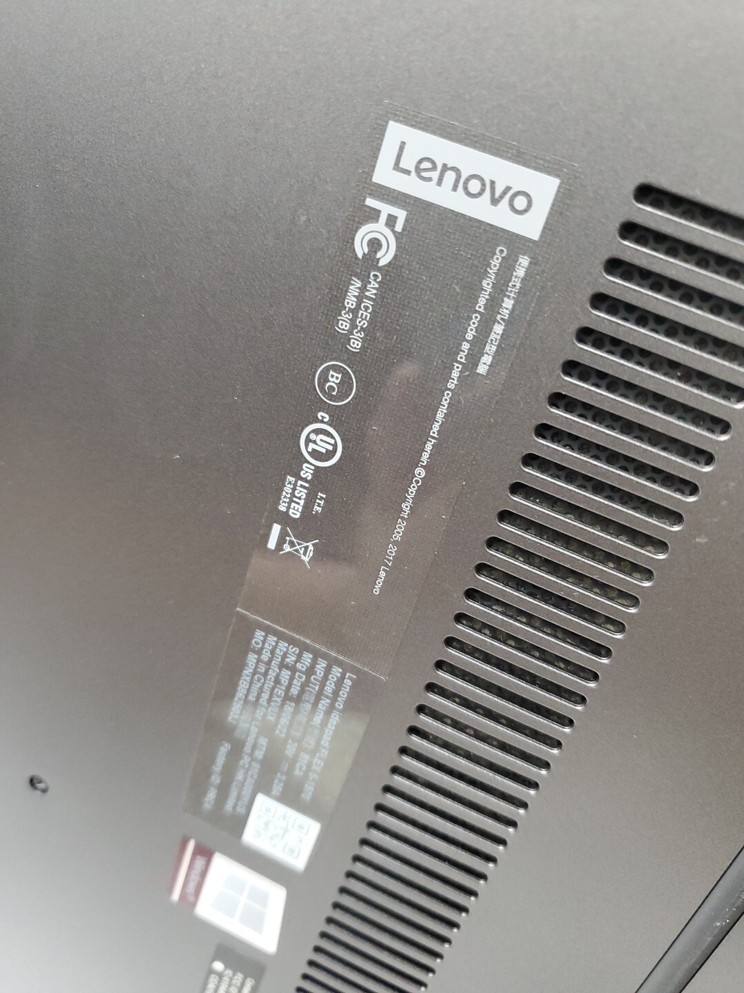 Lenovo Flex 5 14″ Intel Core i7-8550u 8GB 256GB UHD Graphics 620 GeForce MX130