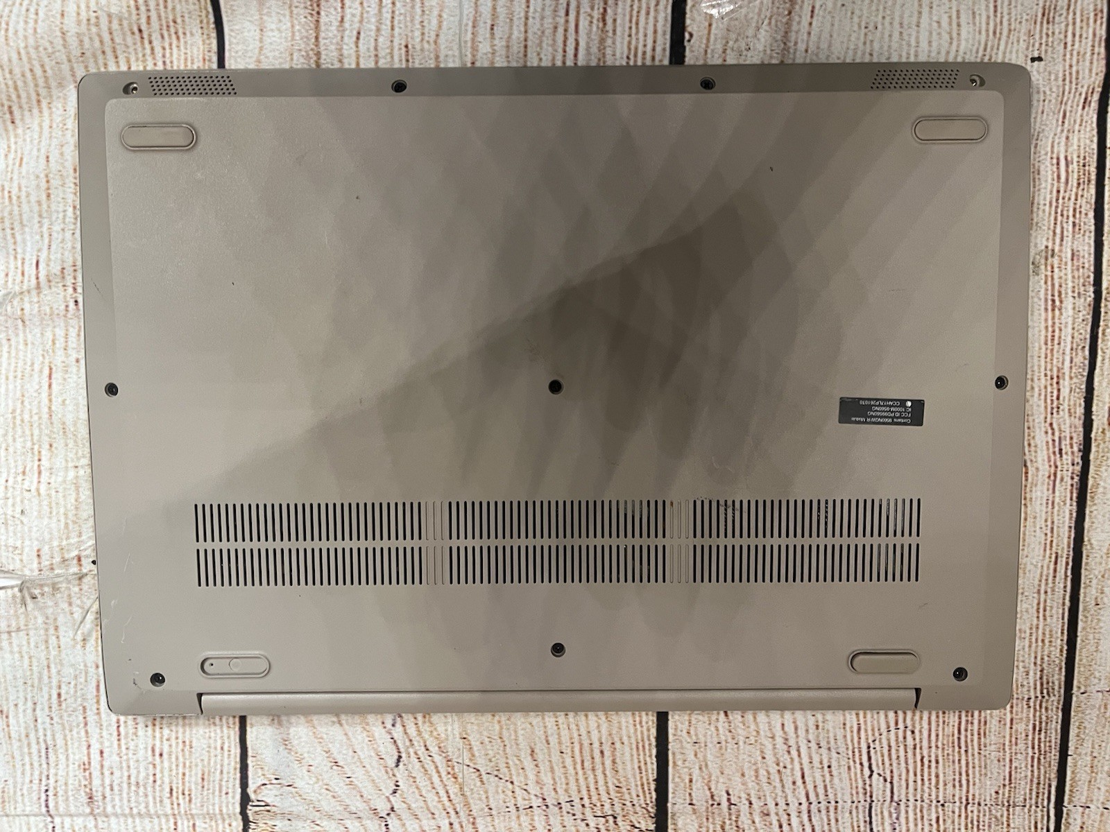 Lenovo IdeaPad 3 I5IIL05 15.6″ i3-1005G1 1.2GHz 8GB RAM 128GB SSD NO OS/AC