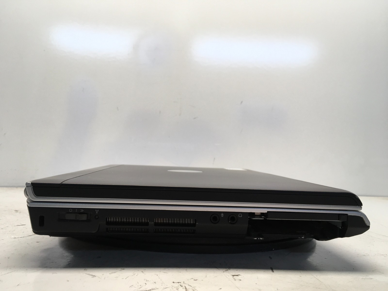 Dell Inspiron 1520 Intel Core 2 Duo 06FD 2GHz 3 GB NO HDD
