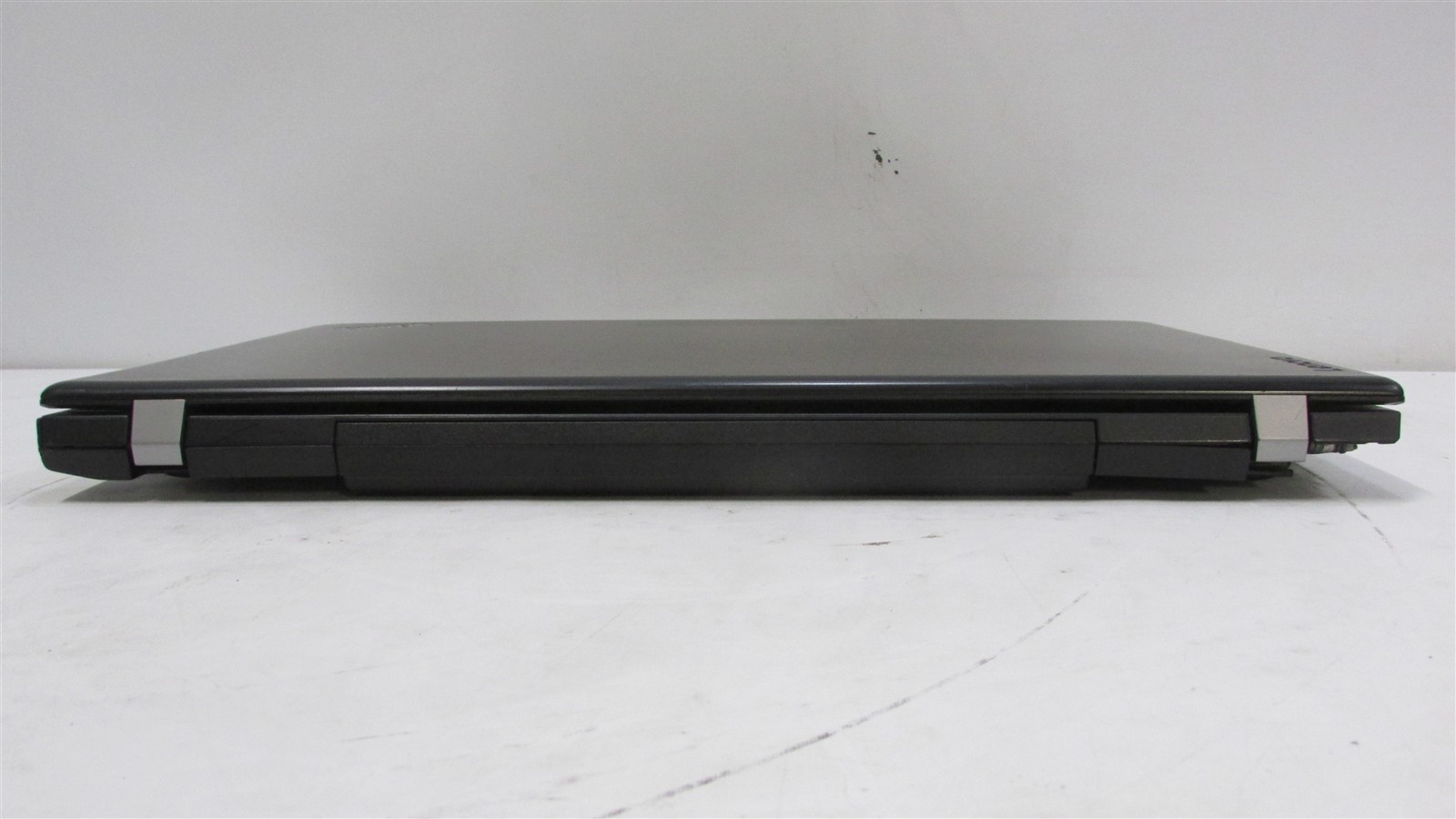 Lenovo Thinkpad E570 i7-7500U 2.7GHz 8GB RAM 128GB m.2 15.6″ Windows 10 Pro DMG