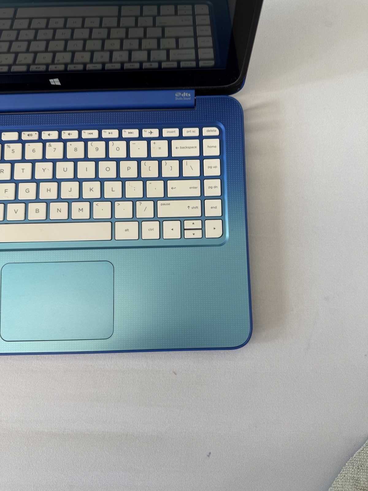 HP Stream 13-C002dx Laptop – Intel Celeron N2840 – RAM 2GB – Read Description
