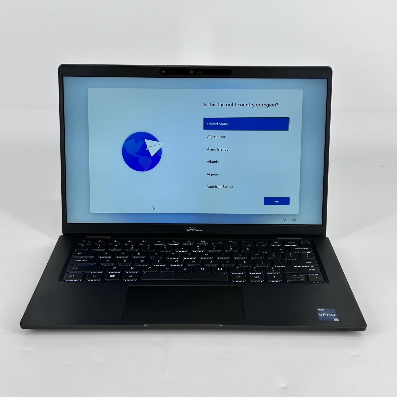Dell Latitude 7430 14 Black FHD 1.8 GHz i7-1265U 32GB RAM 256GB SSD FRAME SPLIT