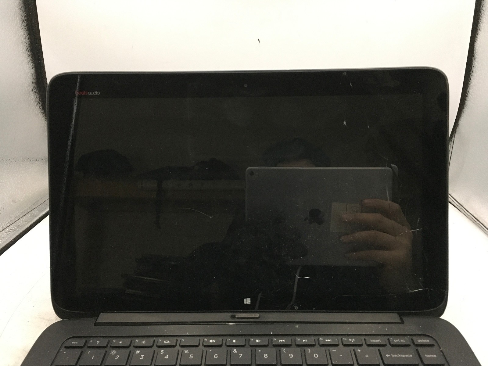 HP TWIST X2 – FOR PARTS/REPAIR – Intel Atom x5-Z8350 – 2GB RAM – 10″ – READ – BB