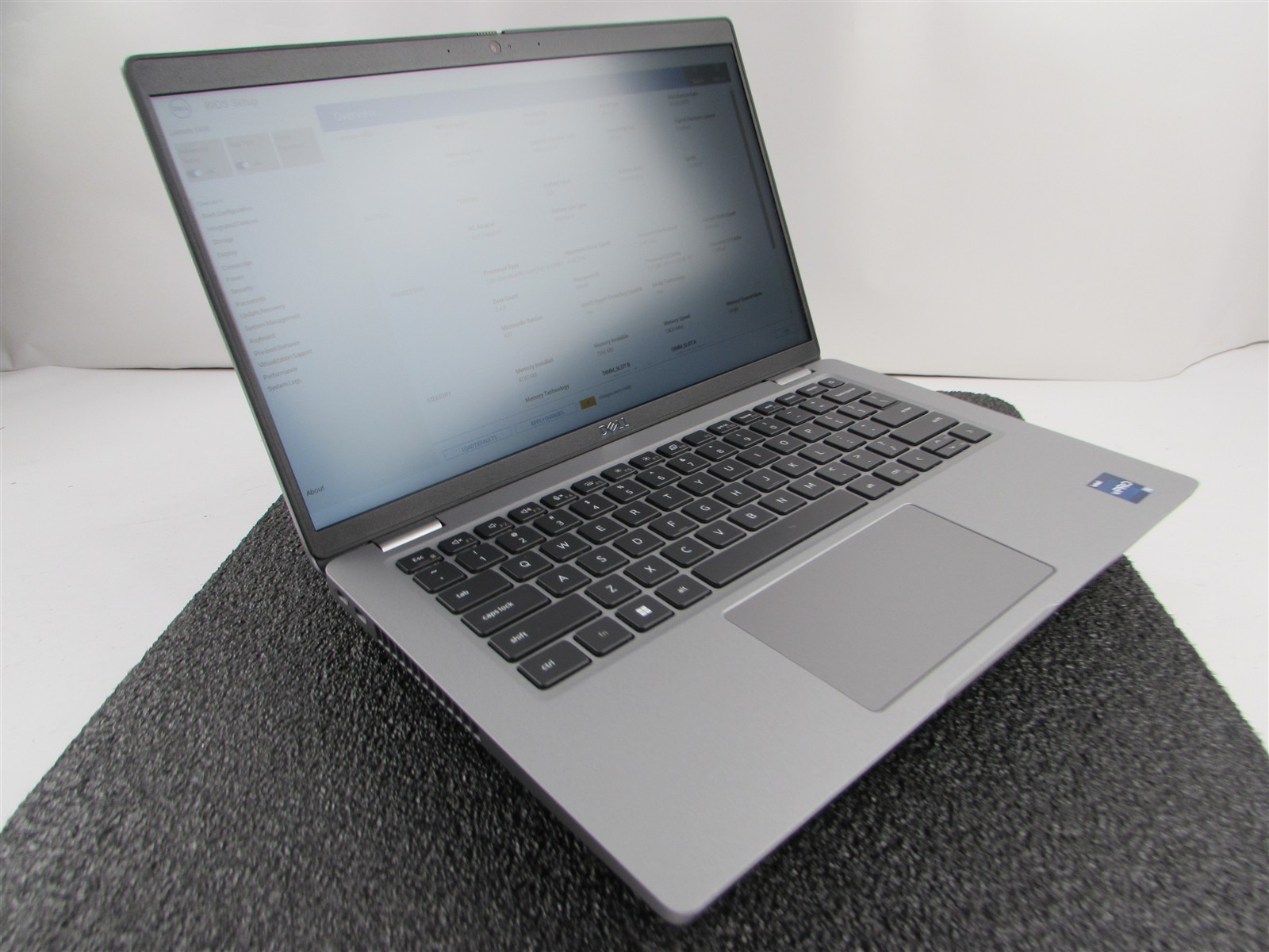 DELL LATITUDE 5430 1920X1080 FHD TOUCH I5-1245U 256GB SSD 8GB RAM NO O.S