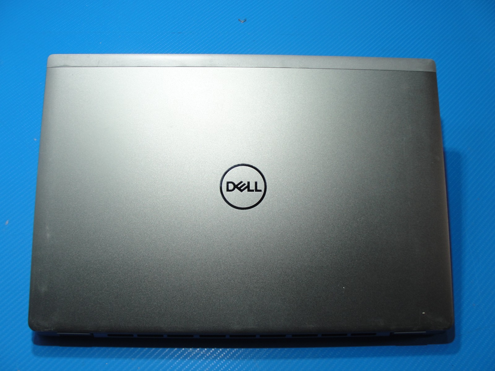 Dell Latitude 7640 16″WUXGA Core i7-1365U 32GB RAM 512GB SSD +Charger War 11/26