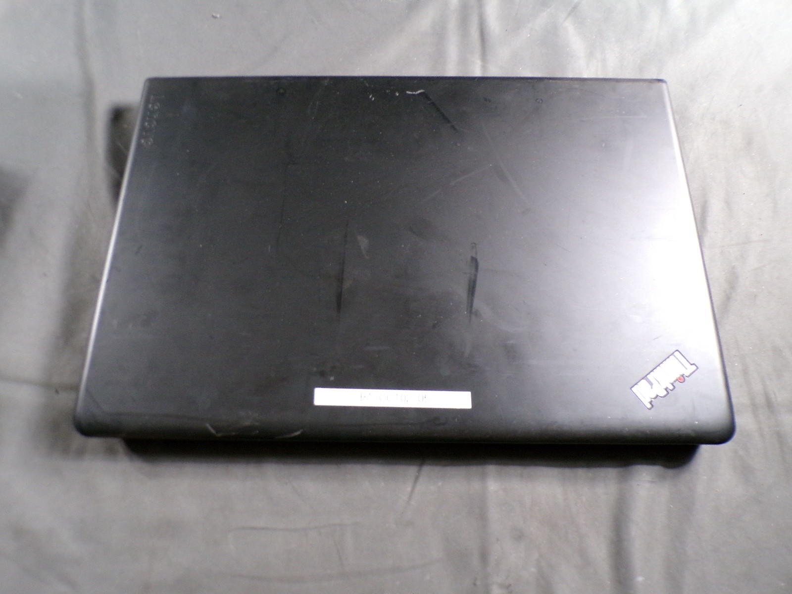 THINKPAD LENOVO E570 INTEL CORE i5-7200U 2.50GHZ 8GB RAM **BIOS L0CKED **NO HD/